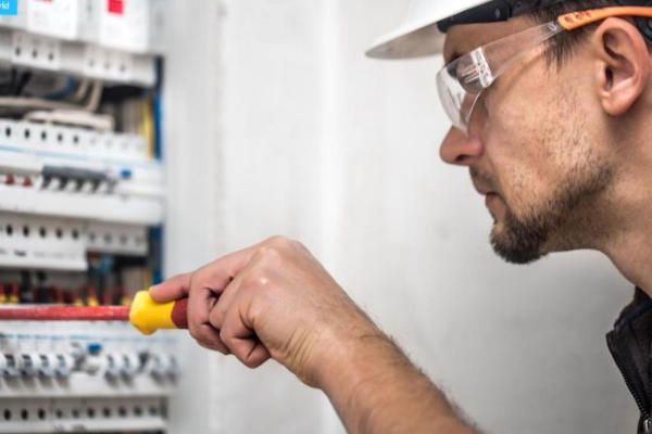 Kh&aacute;i niệm an to&agrave;n điện l&agrave; g&igrave;