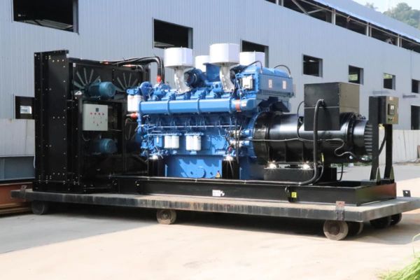 Ti&ecirc;u ch&iacute; lựa chọn m&aacute;y ph&aacute;t điện dự ph&ograve;ng cho qu&aacute;n net