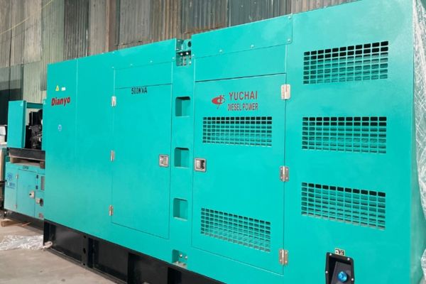 Máy phát điện Yuchai