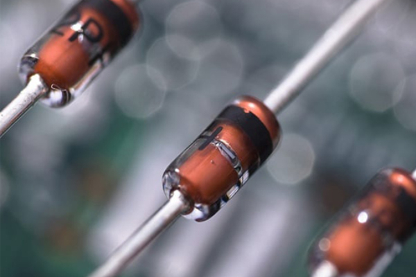 Vị trí của Đi ốt trên máy phát điện