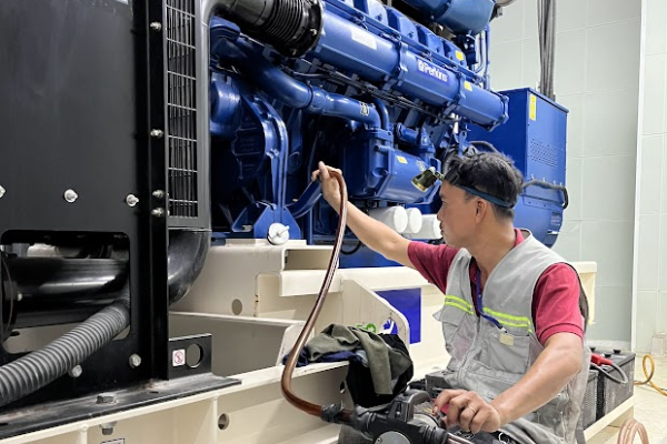 C&oacute; n&ecirc;n mua m&aacute;y ph&aacute;t điện biến tần kh&ocirc;ng