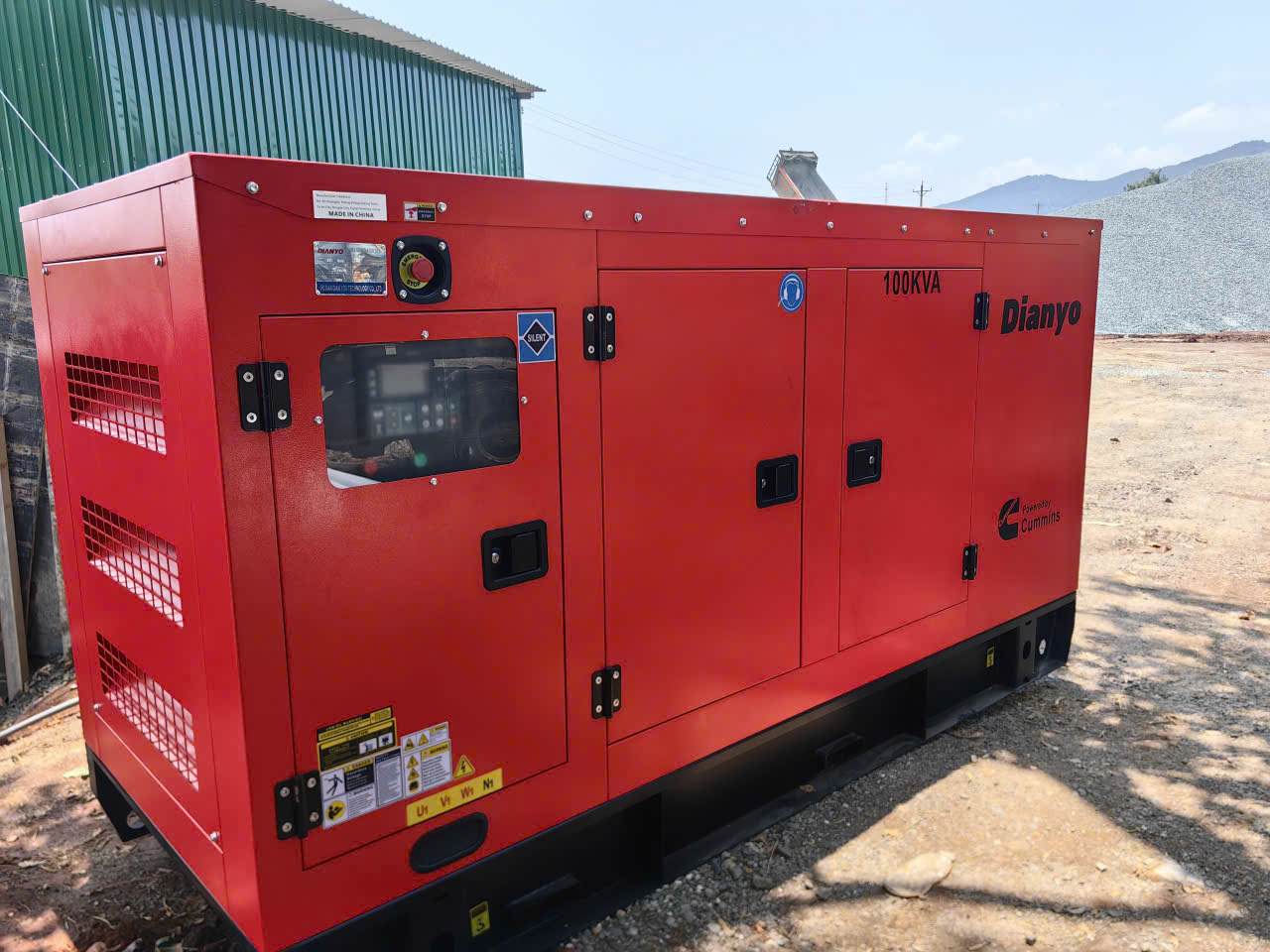 Trung Điện lắp đặt m&aacute;y ph&aacute;t điện Cummins 100kVA tại L&acirc;m Đồng, giải ph&aacute;p điện dự ph&ograve;ng ổn định cho sản xuất v&agrave; kinh doanh, vận h&agrave;nh bền bỉ, tiết kiệm nhi&ecirc;n liệu.